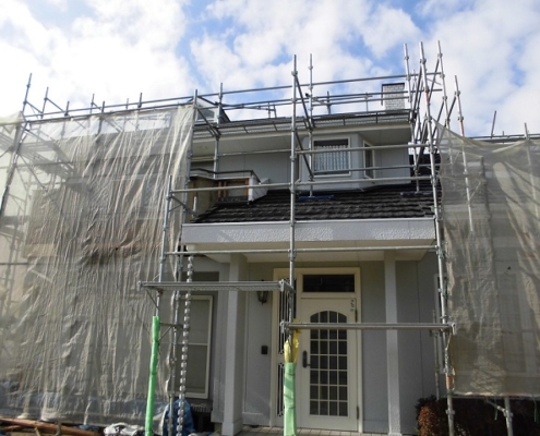 足場の組み立て工事